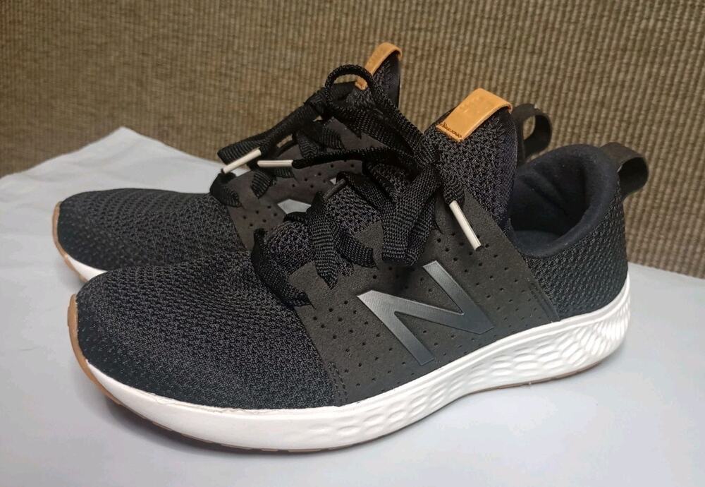 New Balance Running Shoe Fresh Foam Sport v1 Black White Women WSPTLB1 Size 6